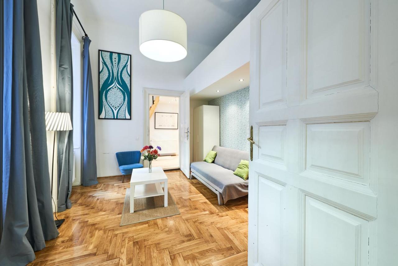 Large Apartment For Groups City Center Dist. VII Budapesta Exterior foto