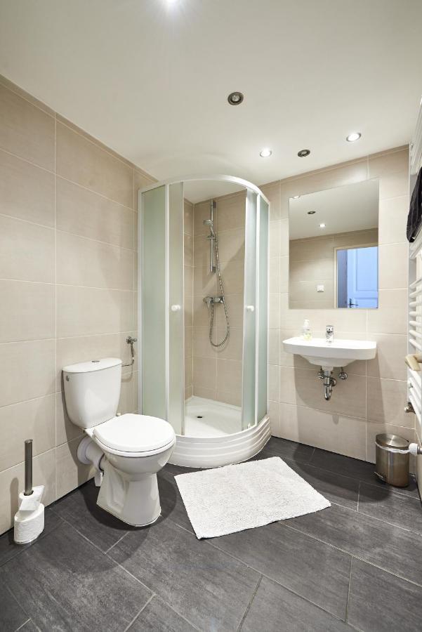 Large Apartment For Groups City Center Dist. VII Budapesta Exterior foto