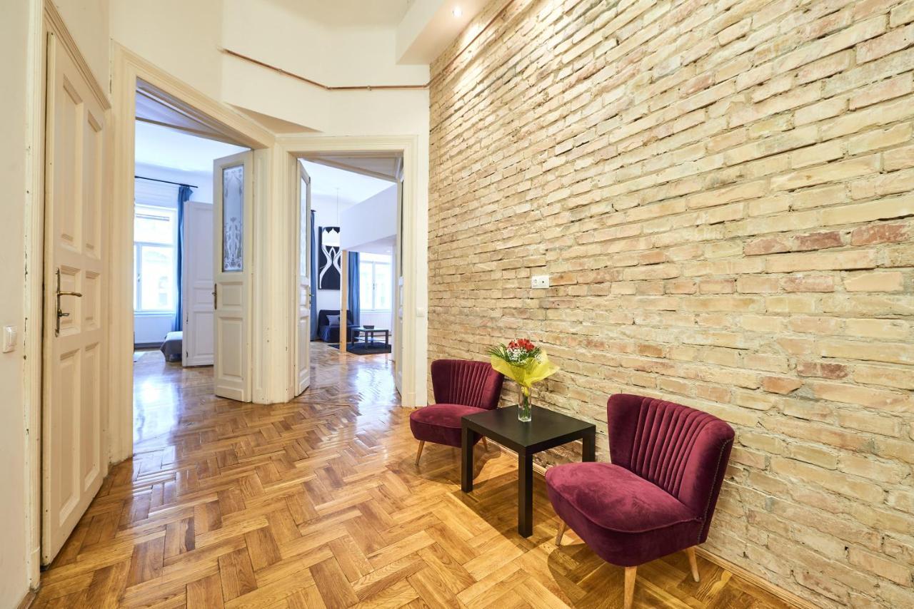 Large Apartment For Groups City Center Dist. VII Budapesta Exterior foto