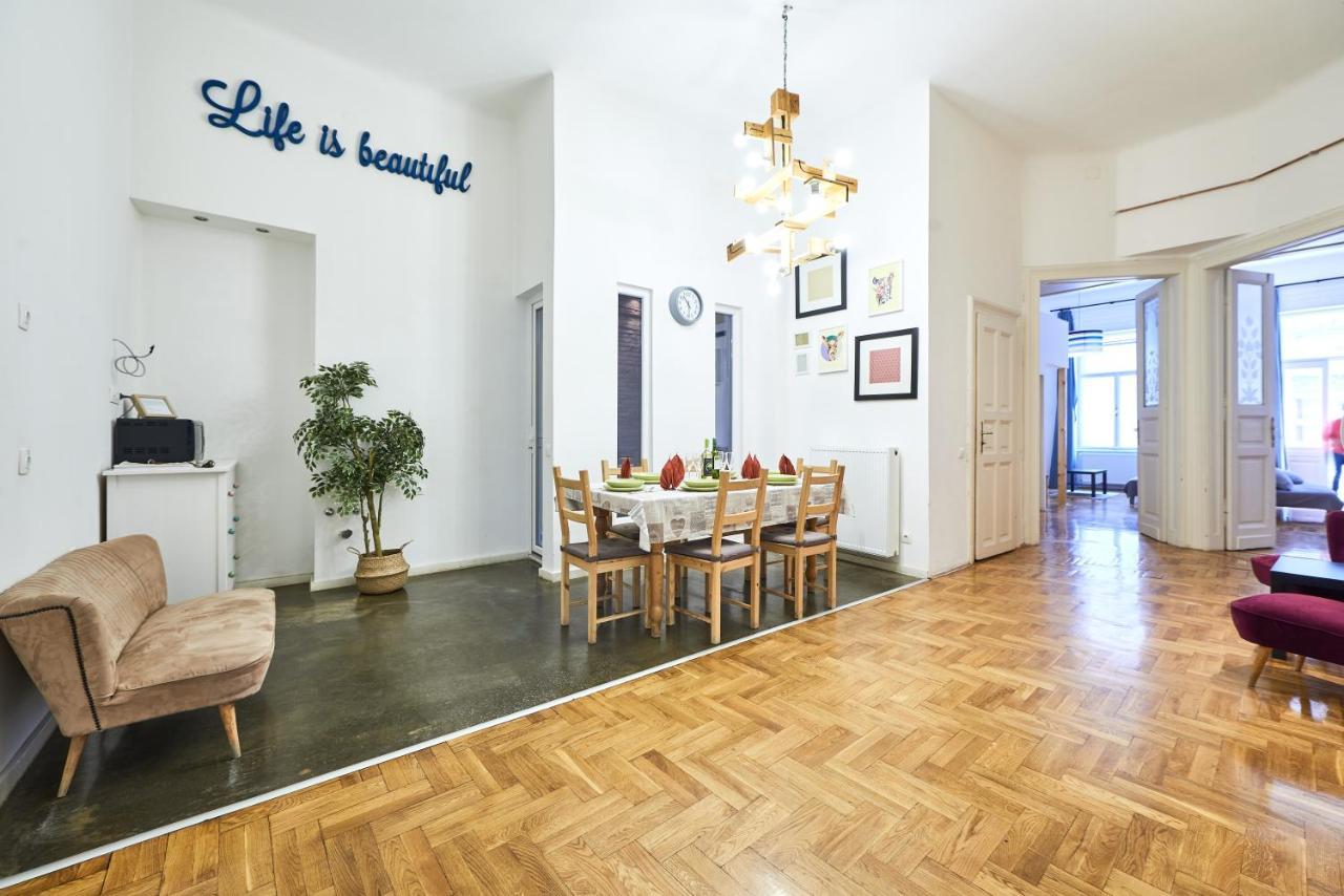 Large Apartment For Groups City Center Dist. VII Budapesta Exterior foto